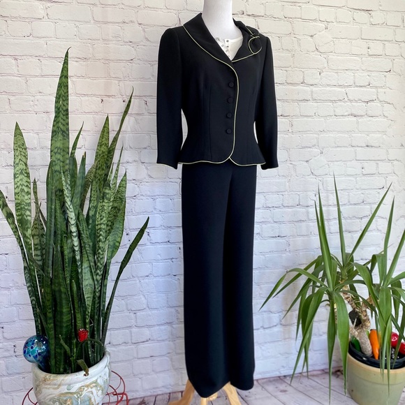 Vintage Donna Morgan Suit Set - Picture 2 of 16